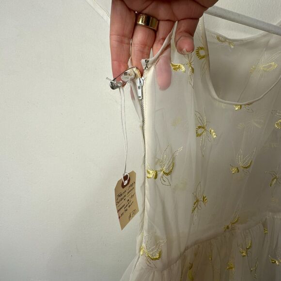 VINTAGE Sheer 50s Pale Lemon Yellow Floral Design Embroidered Sleeveless Dress - Picture 12 of 13